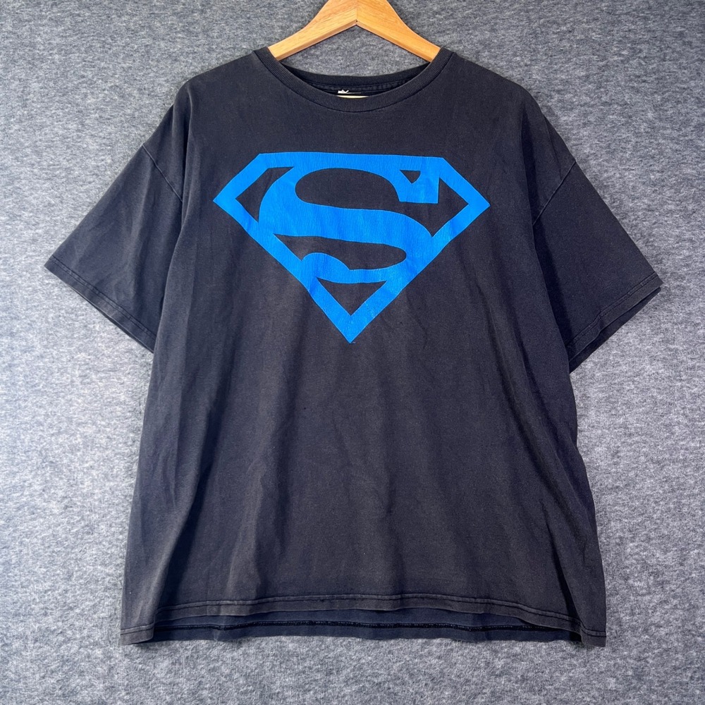 Vintage Superman Graphic T-Shirt Mens XL Faded Black Blue Shield Logo Distressed